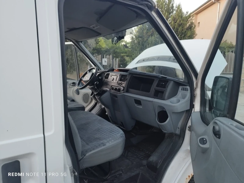 Ford Transit 2.2 Diesel, снимка 13 - Бусове и автобуси - 47538346