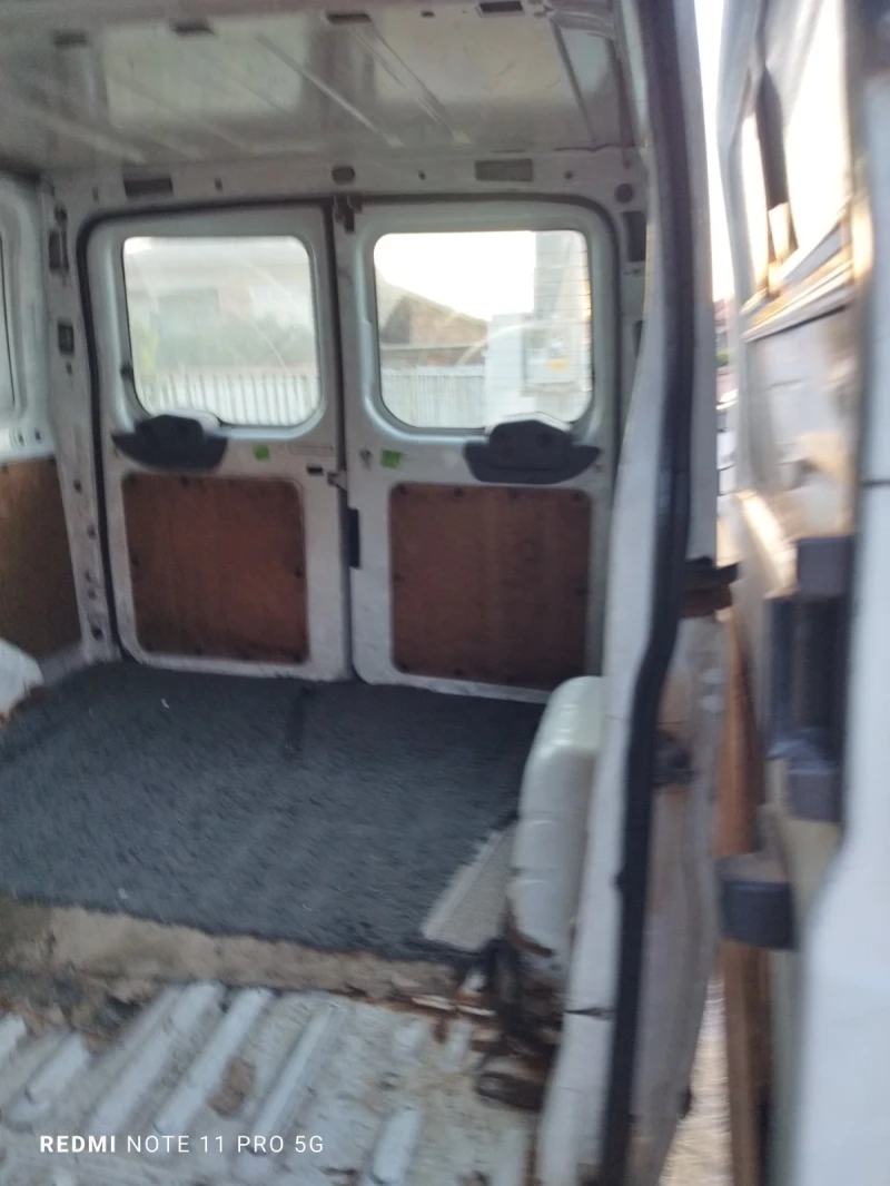 Ford Transit 2.2 Diesel, снимка 9 - Бусове и автобуси - 47538346