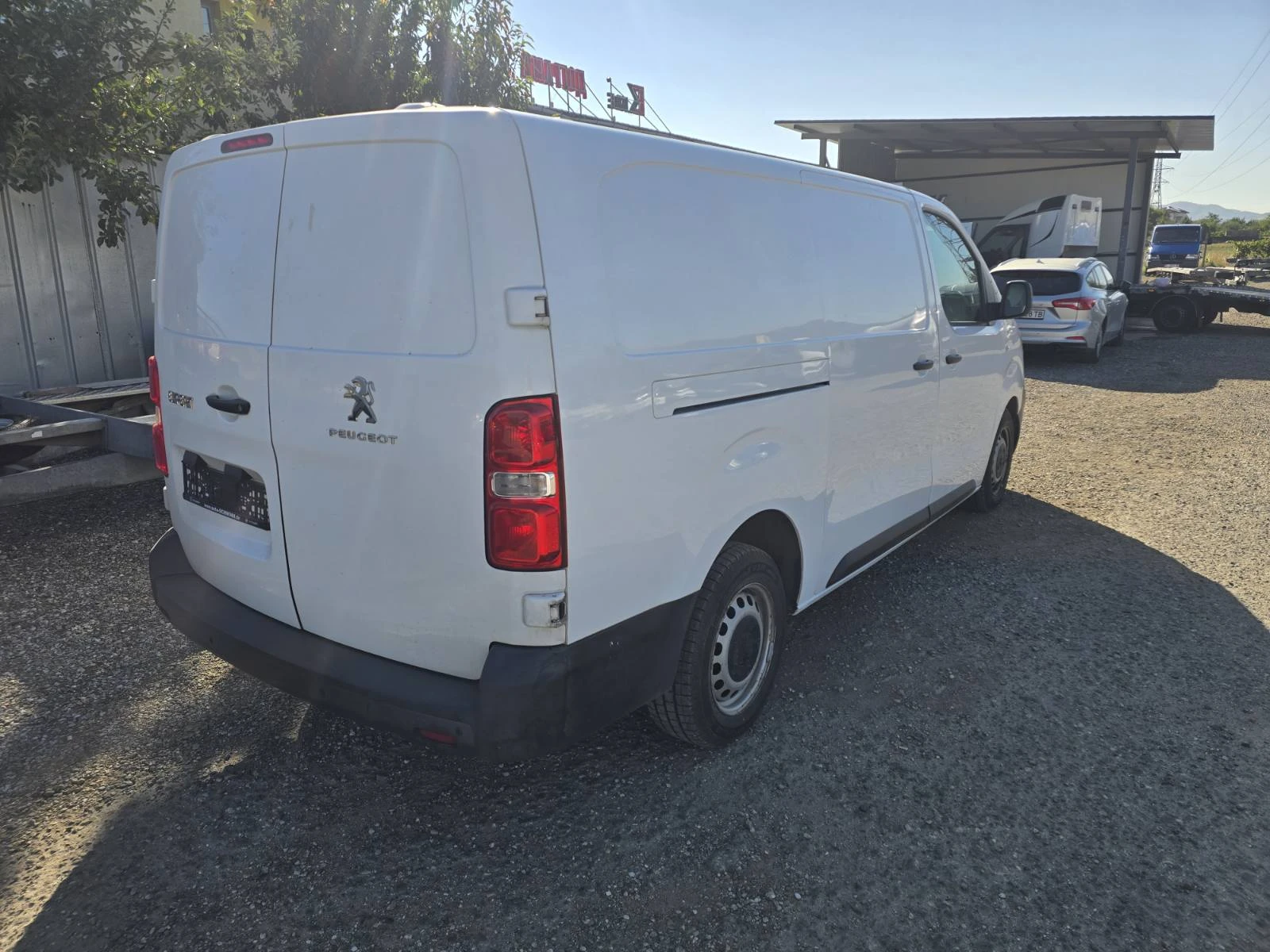 Peugeot Expert 2.0d Шум в скоростите - изображение 6
