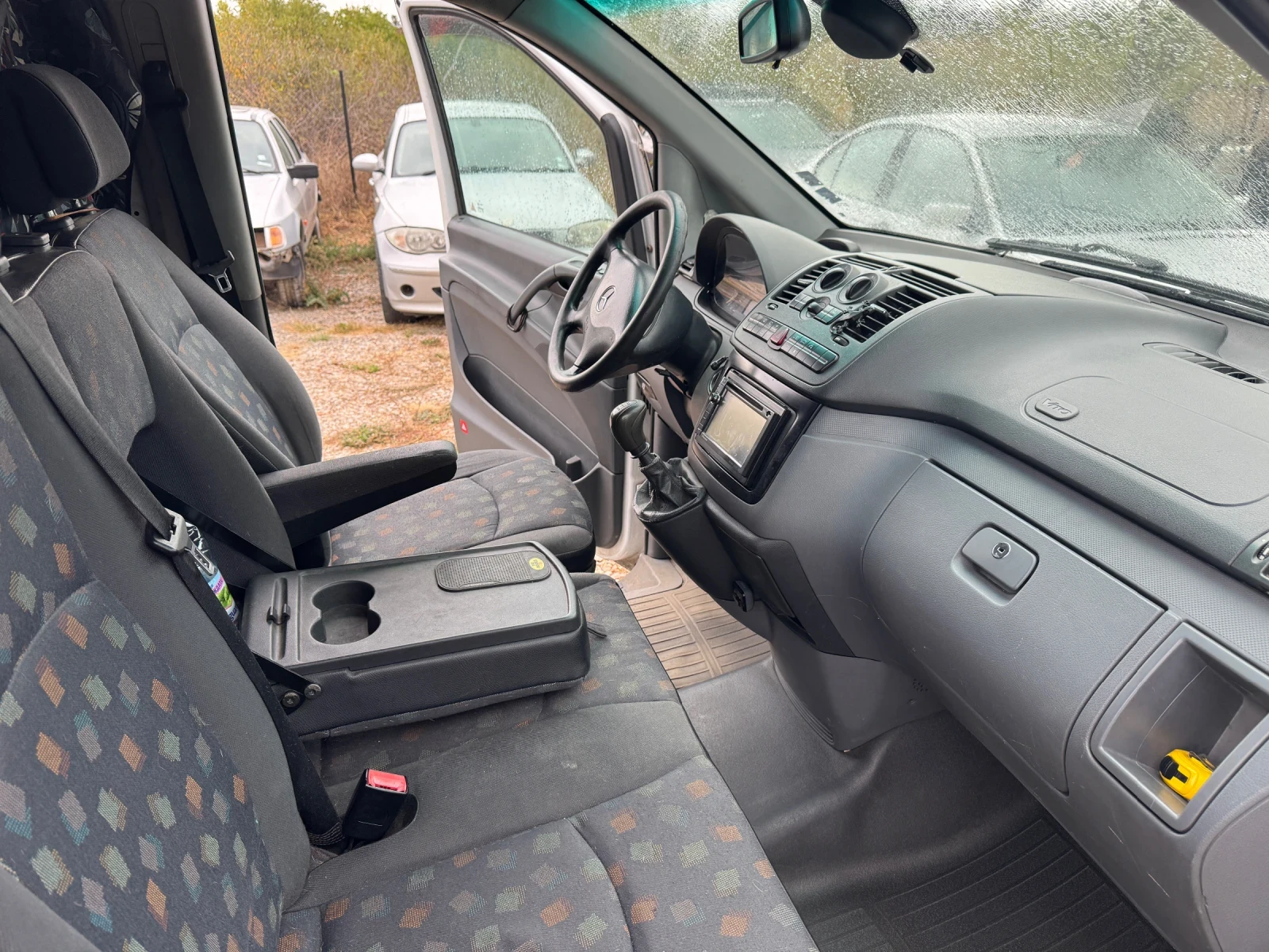 Mercedes-Benz Vito 115 CDI, снимка 5 - Бусове и автобуси - 56238780