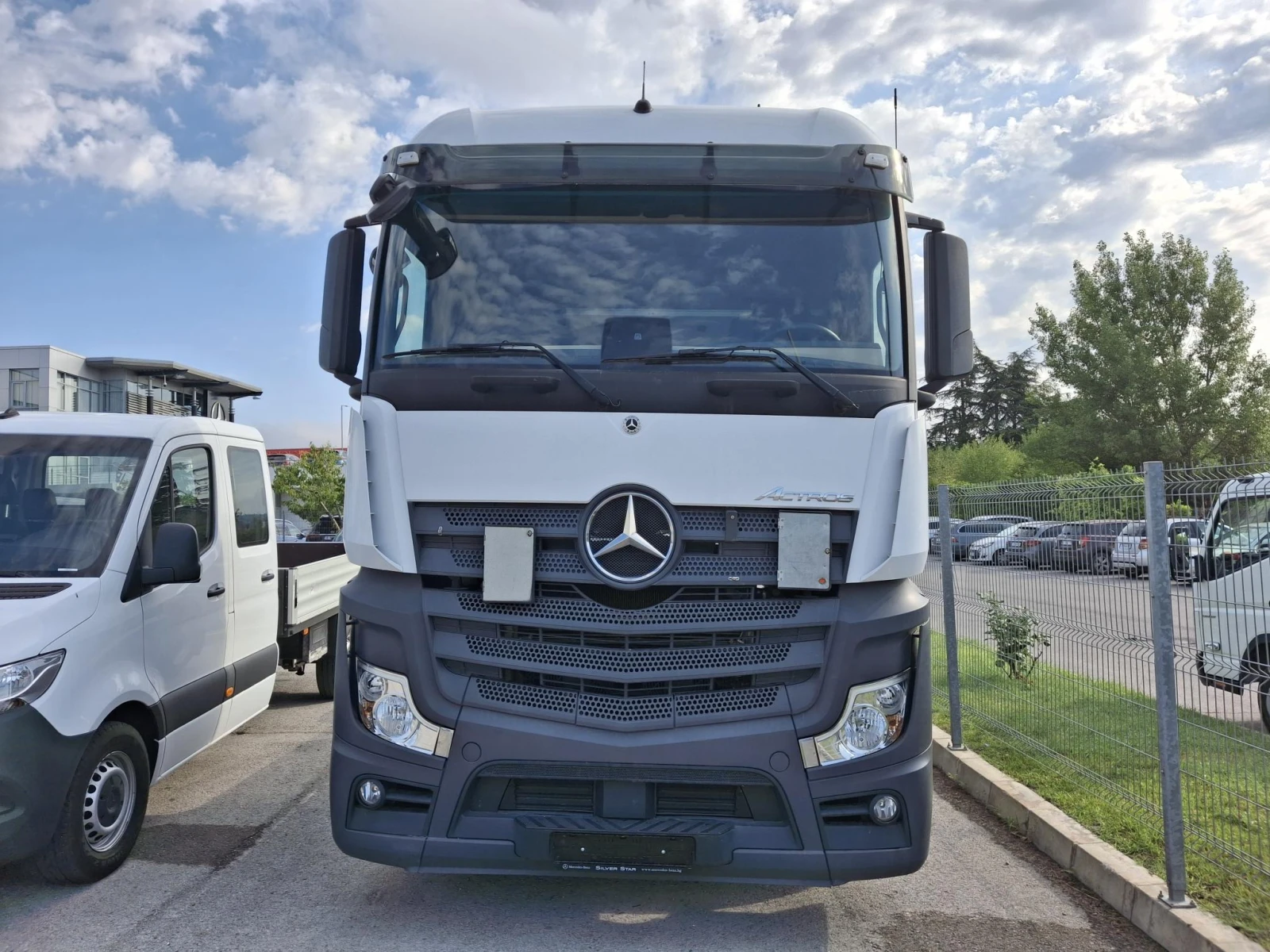 Mercedes-Benz Actros 1845 LS - изображение 2
