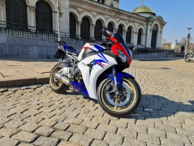 ������ Honda Cbr