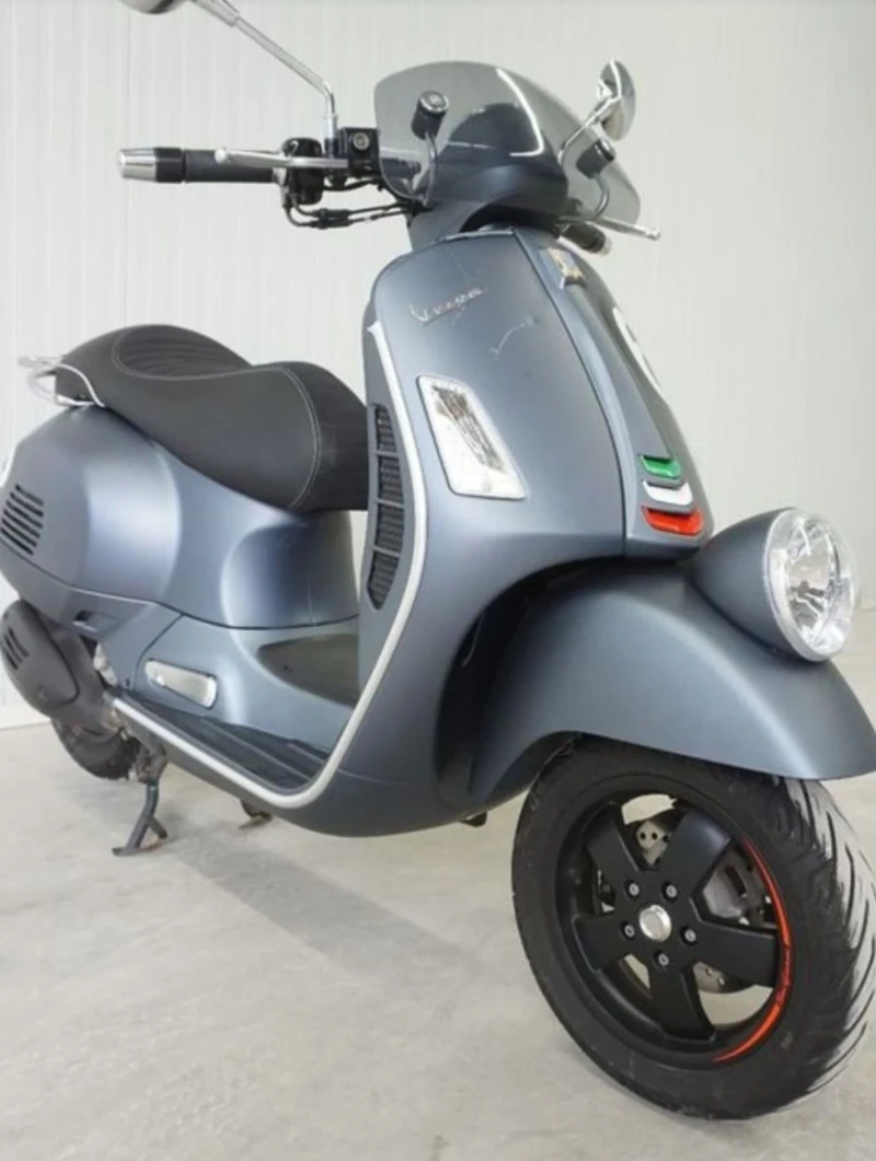 Vespa GTV Piaggio Vespa GTS 300 SEI GIORNI, снимка 11 - Мотоциклети и мототехника - 52430838
