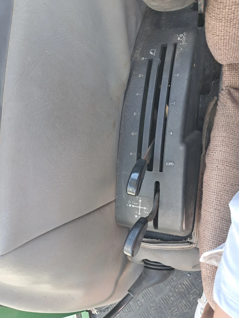 Трактор John Deere 4710, снимка 11 - Селскостопанска техника - 50750982