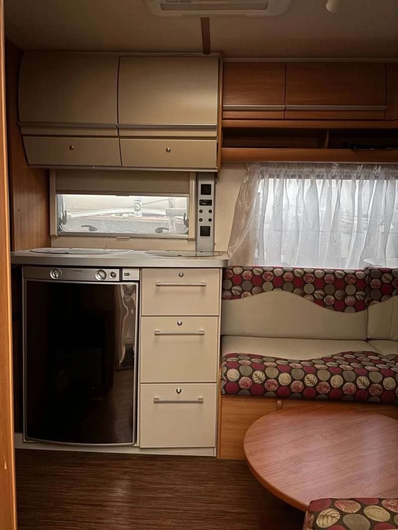 Каравана Fendt saphir 470, снимка 4 - Каравани и кемпери - 52234684