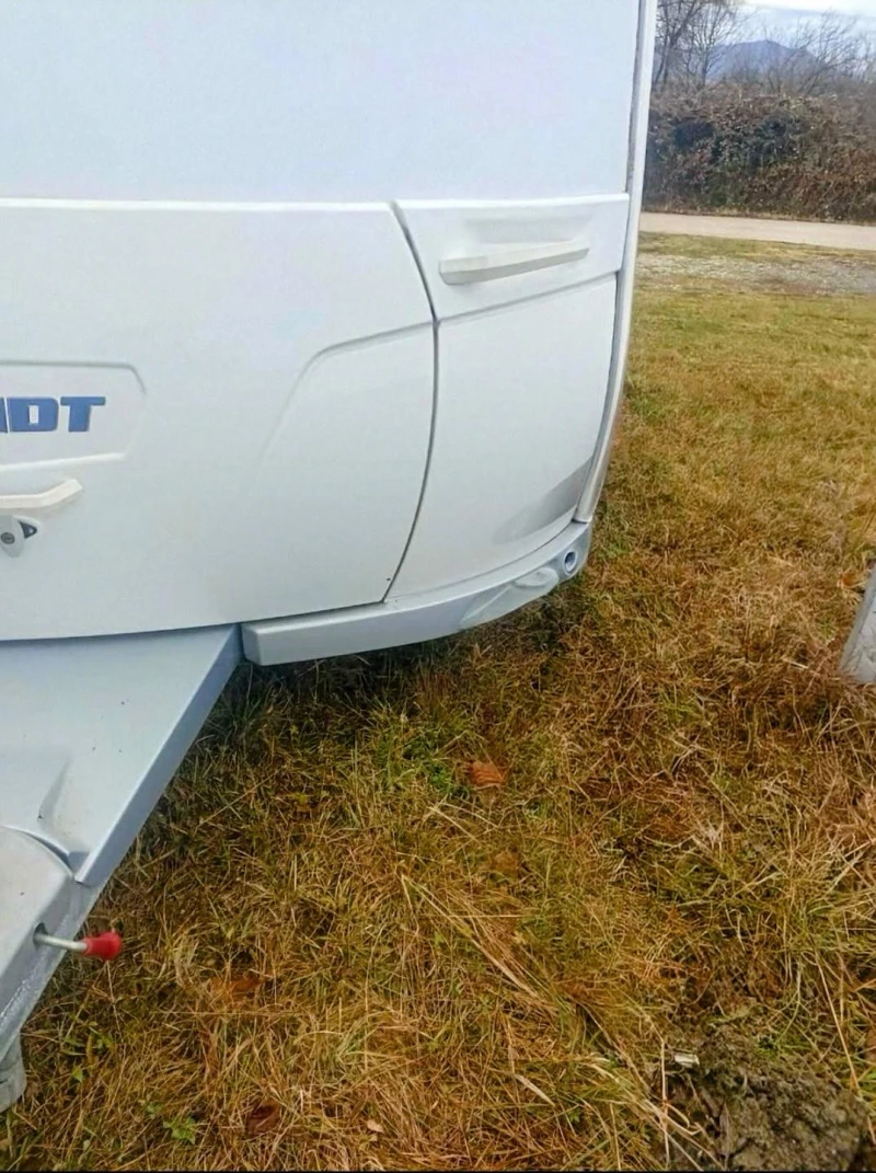 Каравана Fendt saphir 470, снимка 10 - Каравани и кемпери - 52234684