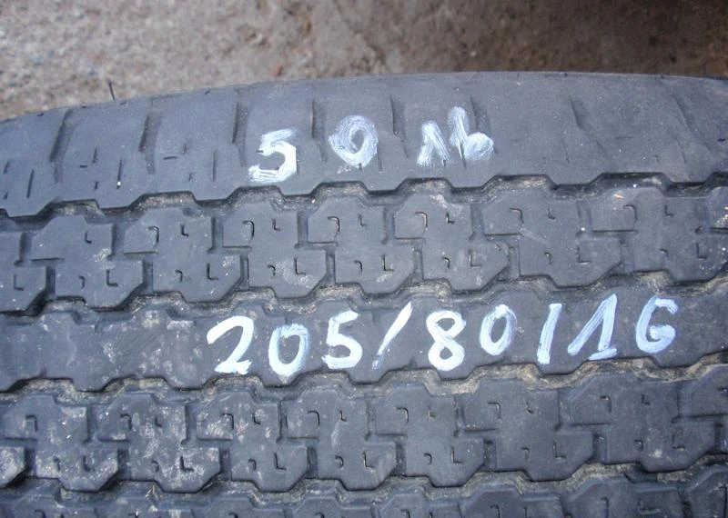 Гуми Летни 205/80R16, снимка 1 - Гуми и джанти - 5256984