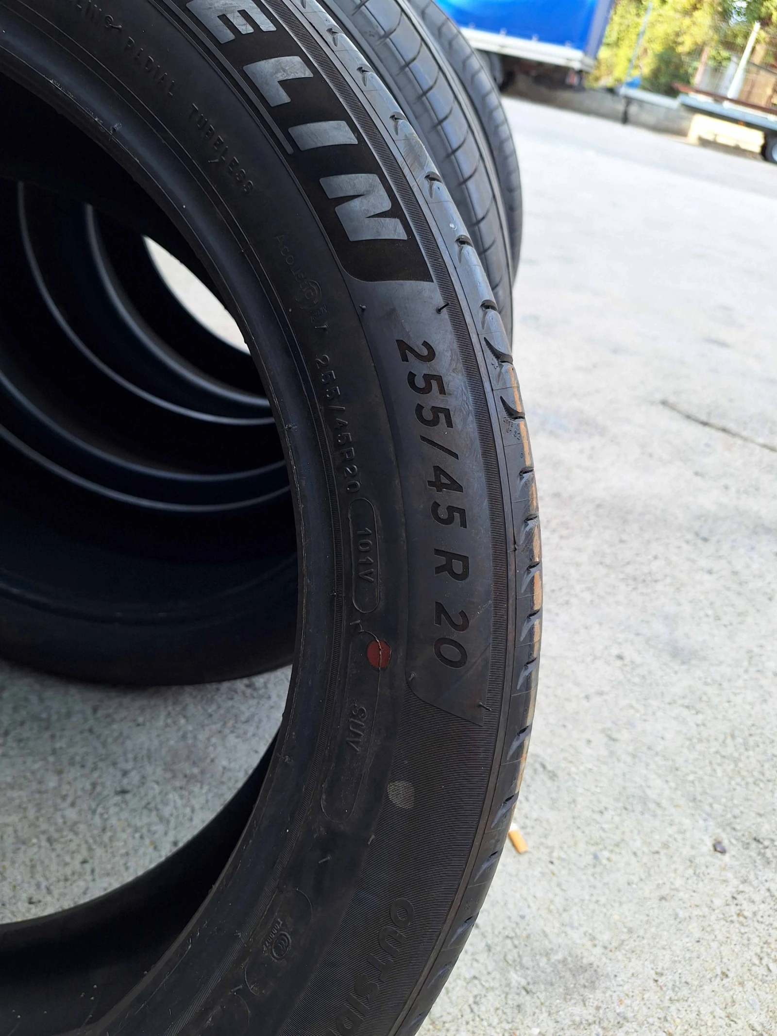 ���� 255/45R20 | Mobile.bg � ����������� 7