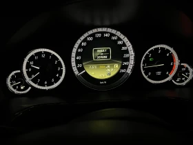 Mercedes-Benz E 220, снимка 13