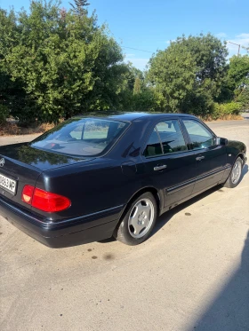 Mercedes-Benz E 230, снимка 3