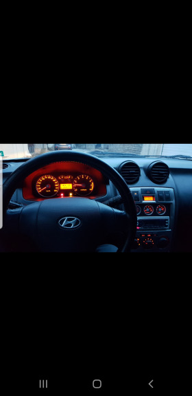 Hyundai Coupe, снимка 6 - Автомобили и джипове - 45041592