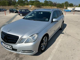 Mercedes-Benz E 220, снимка 1