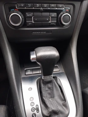 VW Golf 2.0 TDI DSG, снимка 14 - Автомобили и джипове - 53168417