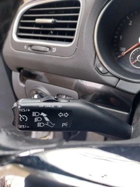 VW Golf 2.0 TDI DSG, снимка 13 - Автомобили и джипове - 53168417