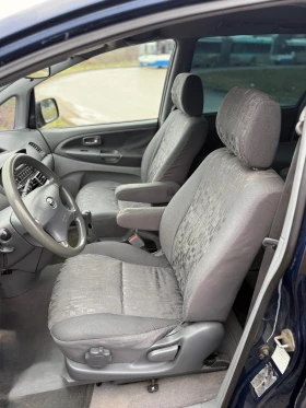 Toyota Previa 2.0 D4-D 7 Места Климатроник Лети джанти Редовна, снимка 9