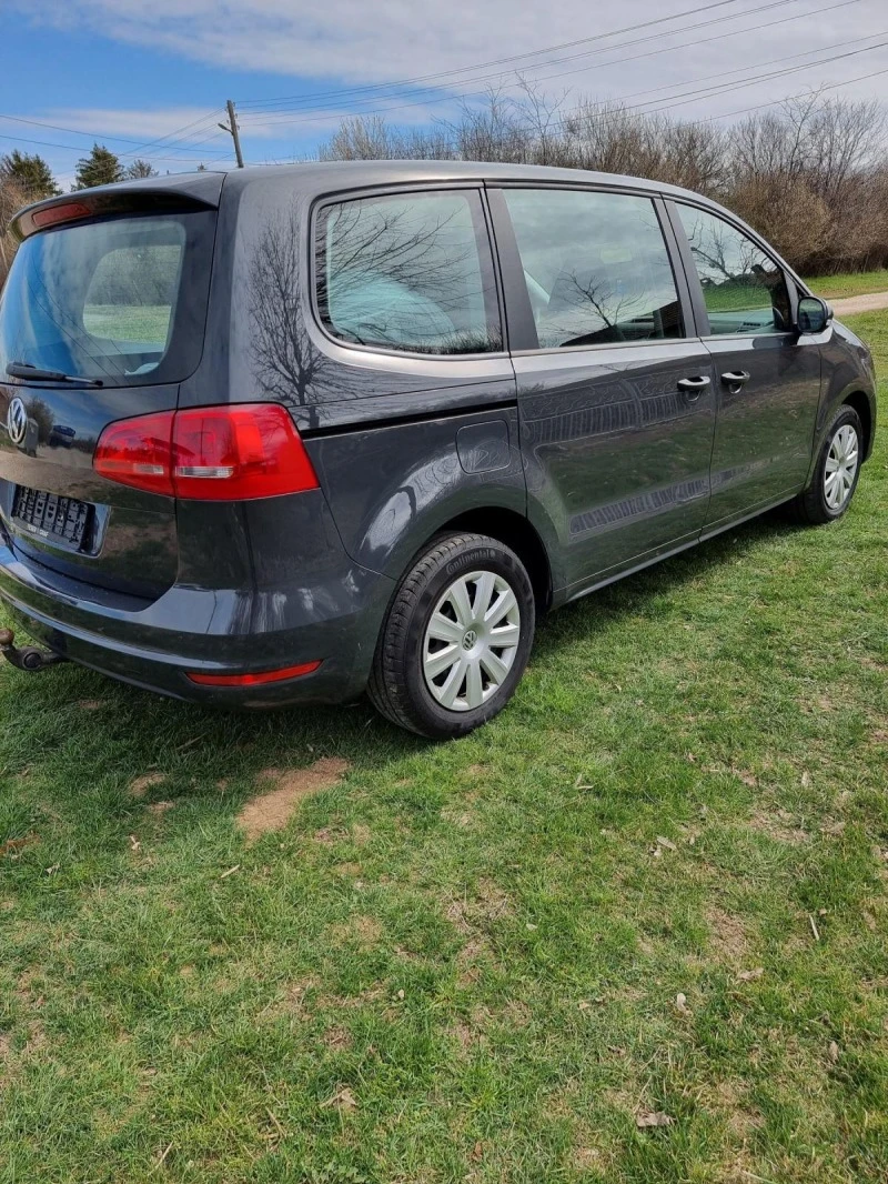 VW Sharan, снимка 10 - Автомобили и джипове - 47001617