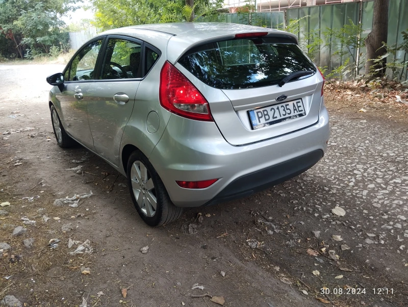 Ford Fiesta, снимка 4 - Автомобили и джипове - 47075524