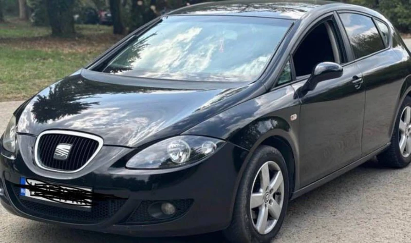 Seat Leon, снимка 4 - Автомобили и джипове - 48933724