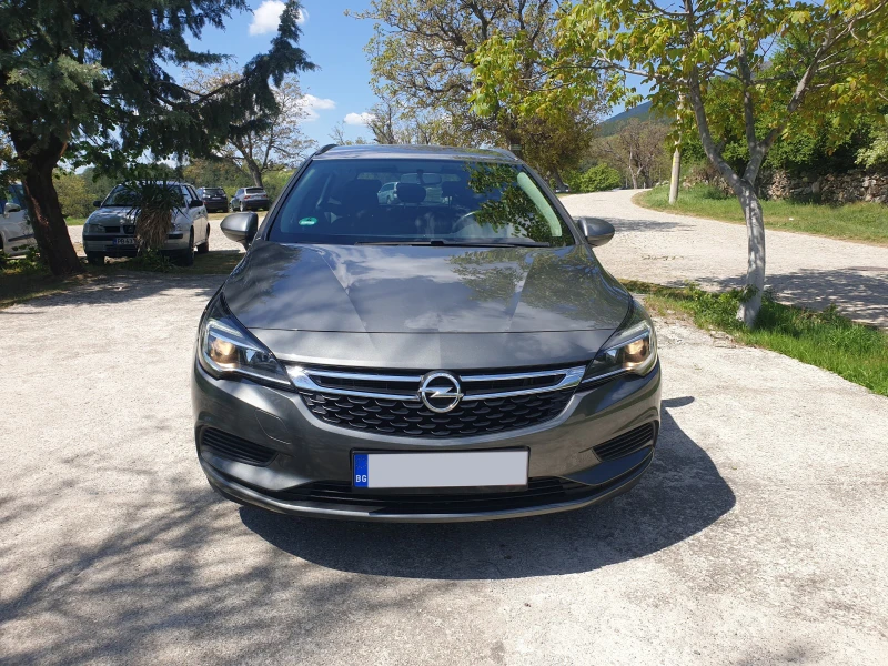 Opel Astra CDTI sport tourer, снимка 1 - Автомобили и джипове - 49172306