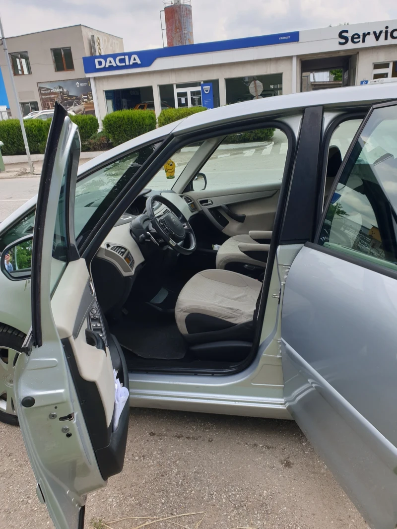 Citroen Grand C4 Picasso, снимка 4 - Автомобили и джипове - 52646213