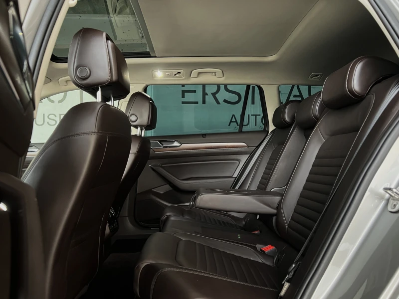 VW Passat 2.0TDI 4M ALLTRACK PANO 360 МАСАЖ ОБДУХВАНЕ ПЕЧКА, снимка 14 - Автомобили и джипове - 52308828