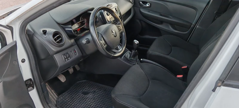 Renault Clio N1 с ДДС , снимка 9 - Автомобили и джипове - 52442345