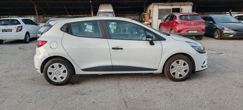 Renault Clio N1 с ДДС , снимка 6 - Автомобили и джипове - 52442345