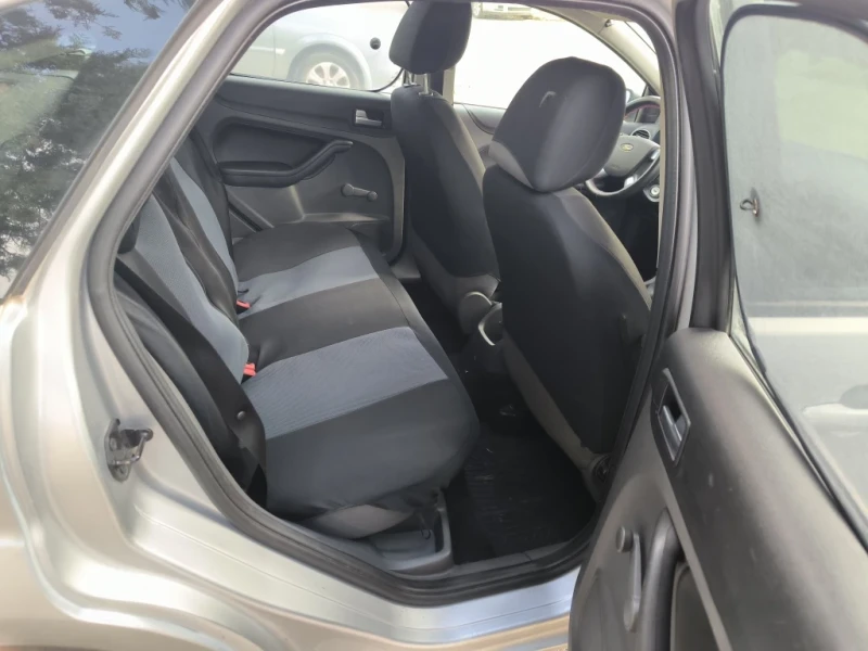 Ford Focus 1.6TDCi 90к.с. 237000 км., снимка 5 - Автомобили и джипове - 52444177