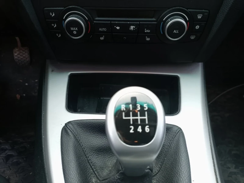 BMW 323 I, снимка 7 - Автомобили и джипове - 52469077