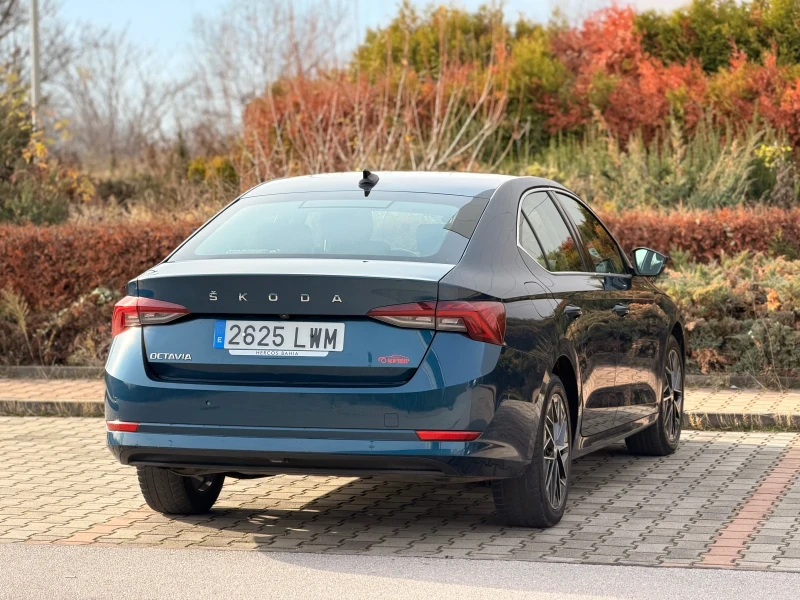 Skoda Octavia 2.0TDI лизинг през Уникредит по 365лв, снимка 6 - Автомобили и джипове - 52624756