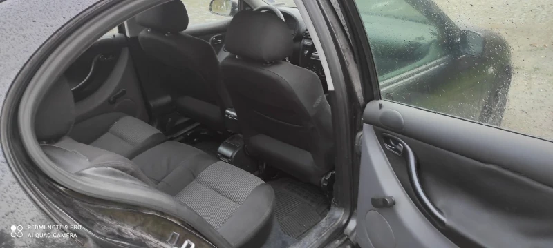 Seat Leon 1.9TDI 110hp, снимка 7 - Автомобили и джипове - 52674325