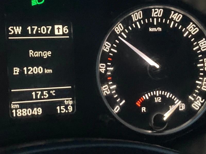 Skoda Octavia Scout, снимка 3 - Автомобили и джипове - 52699225