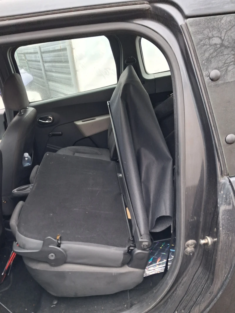 Dacia Lodgy 1.5dci НА ЧАСТИ, снимка 7 - Автомобили и джипове - 53209718