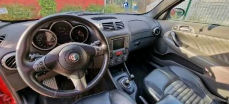 Alfa Romeo 147 GTA , снимка 13 - Автомобили и джипове - 53287498