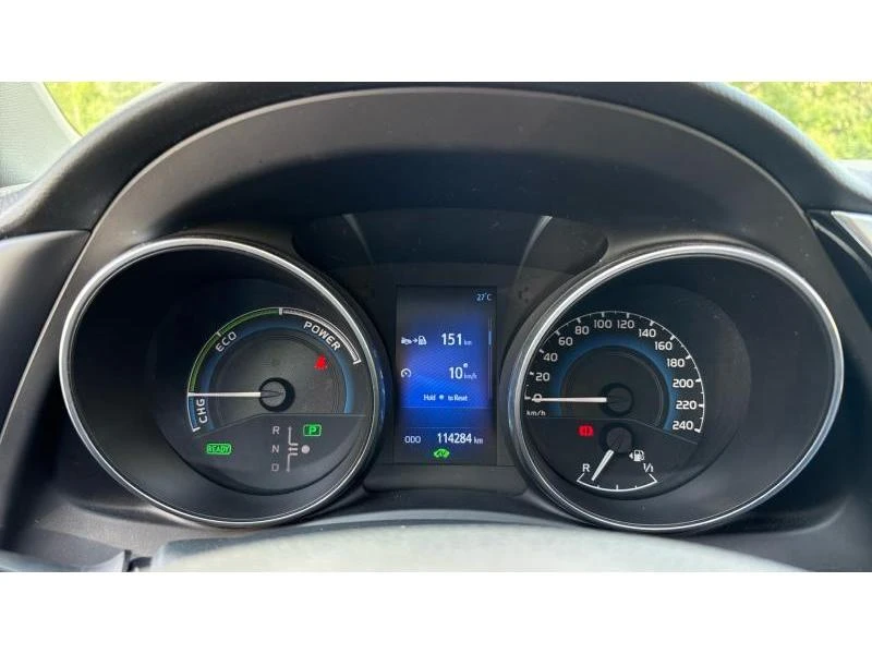 Toyota Auris HB 1.8HSD LUNA, снимка 14 - Автомобили и джипове - 56080504