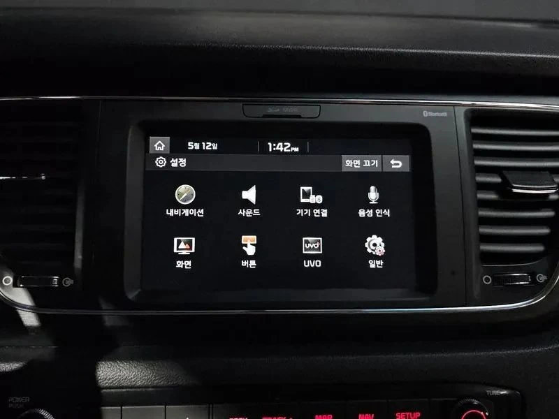 Kia Carnival, снимка 16 - Автомобили и джипове - 56689498