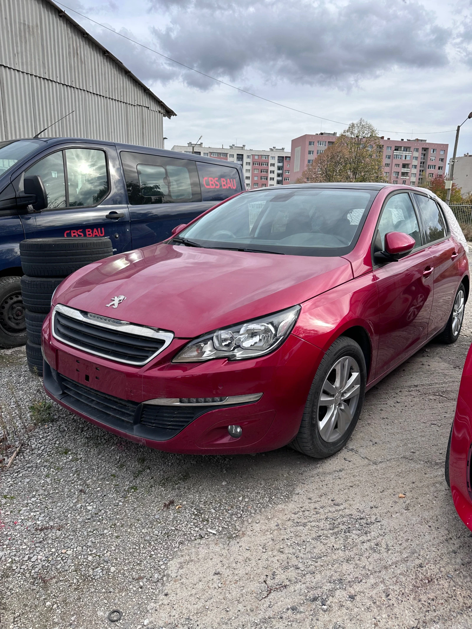 Peugeot 308 1.2 - изображение 2