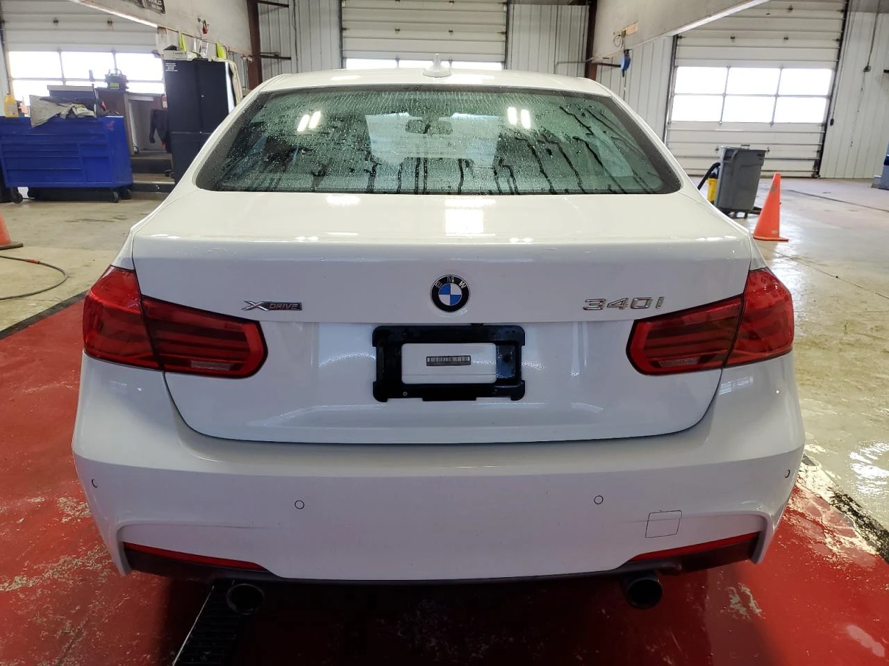 BMW 340 XI/M pack/RECARO - изображение 3