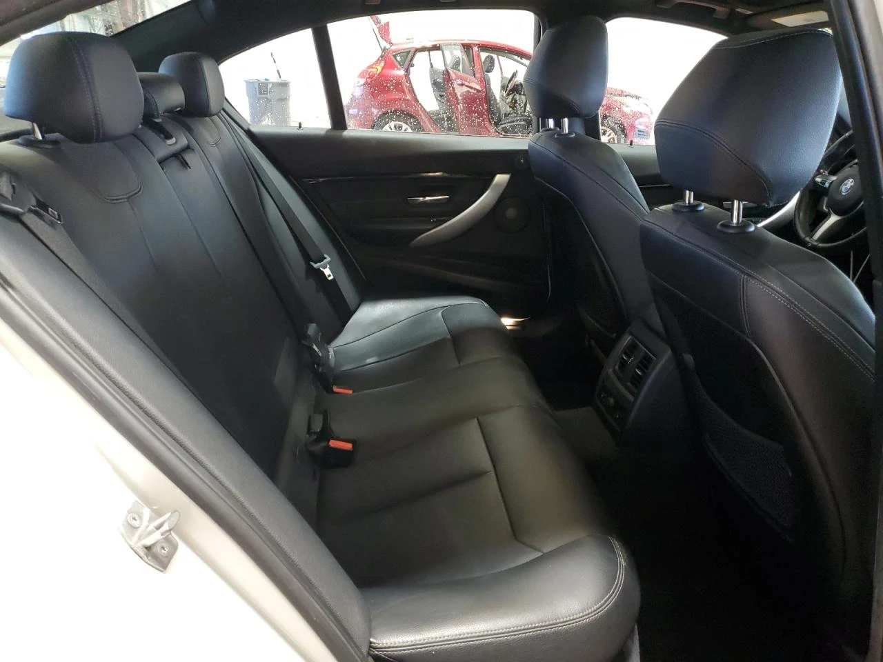 BMW 340 XI/M pack/RECARO - изображение 10