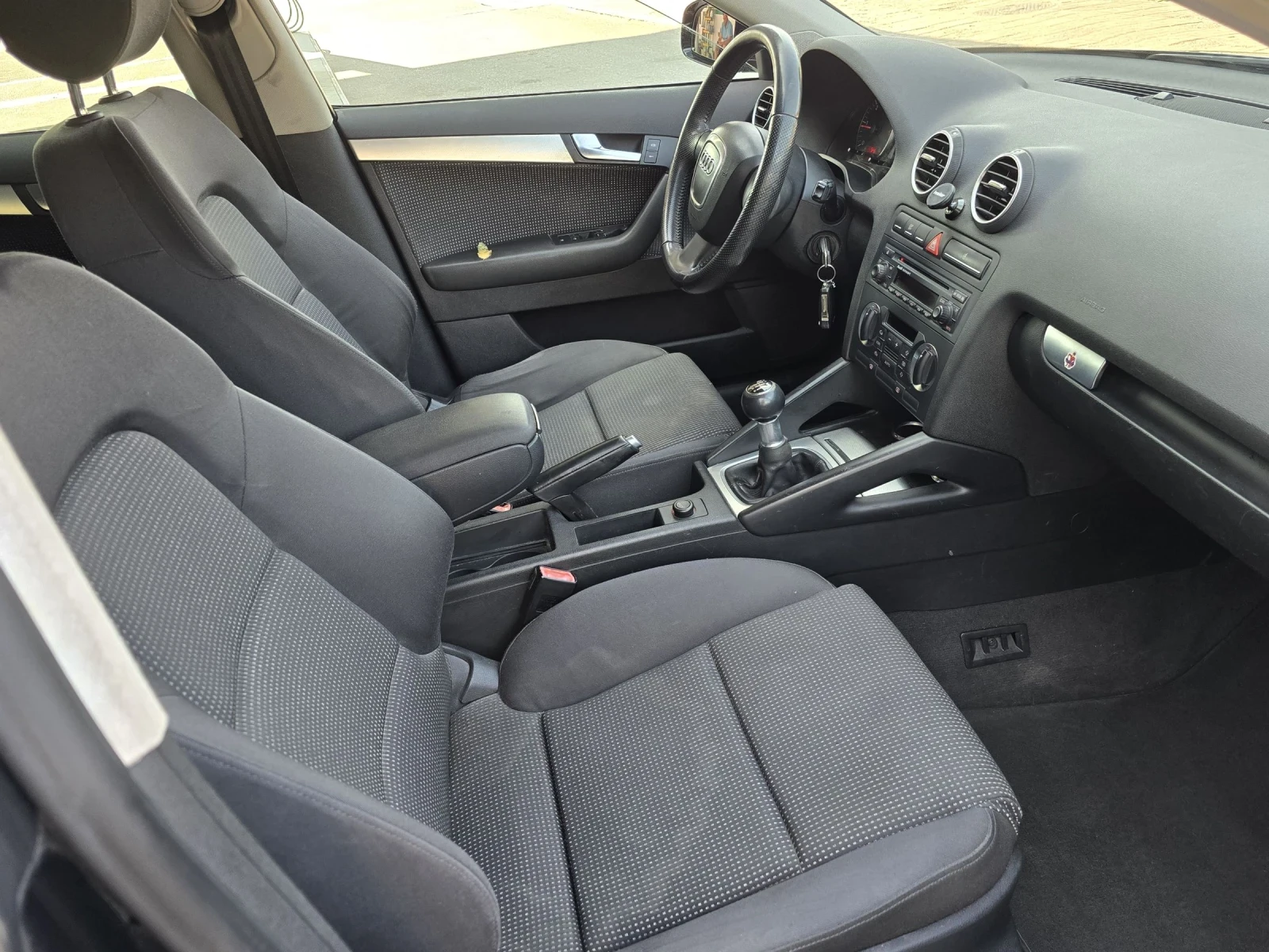 Audi A3 2.0TDI SPORTBACK - изображение 9