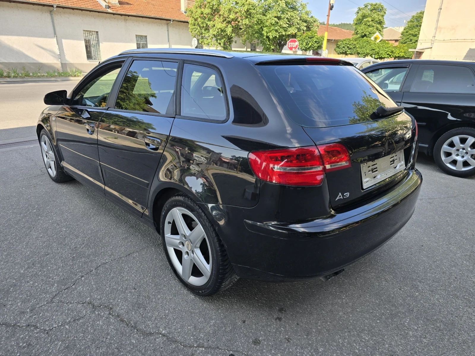 Audi A3 2.0TDI SPORTBACK - изображение 3