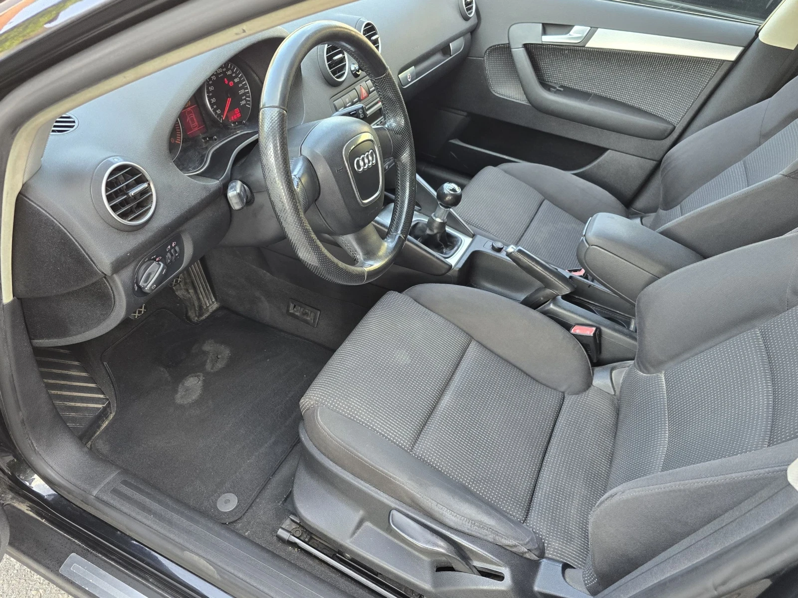 Audi A3 2.0TDI SPORTBACK - изображение 10