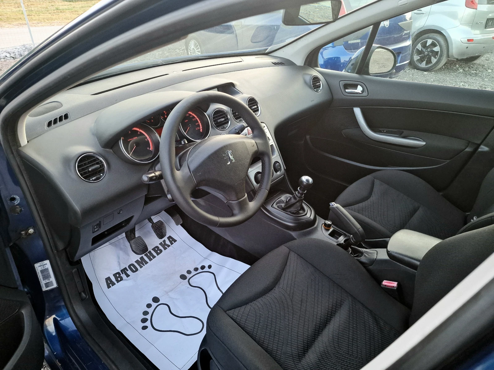 Peugeot 308 1.6HDI* 6ск  - изображение 6