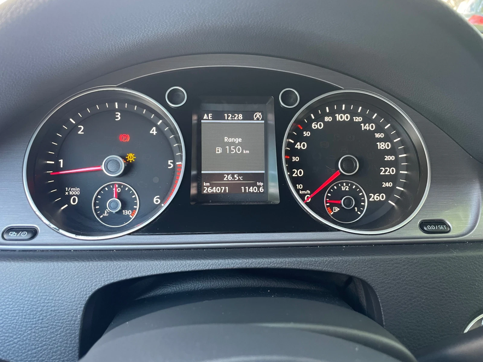 VW Passat 1.6 TDI 2014 нов внос Белгия - изображение 10