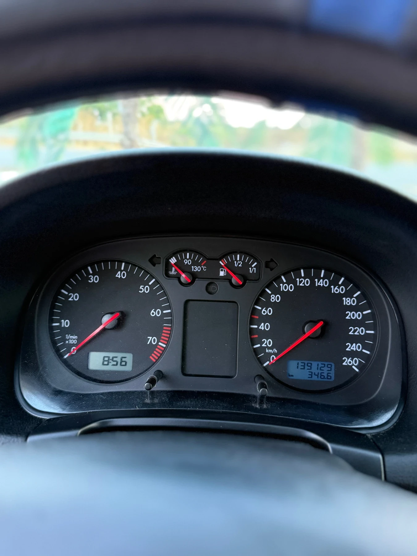 VW Golf 1.6 SPECIAL 139000km  - изображение 5
