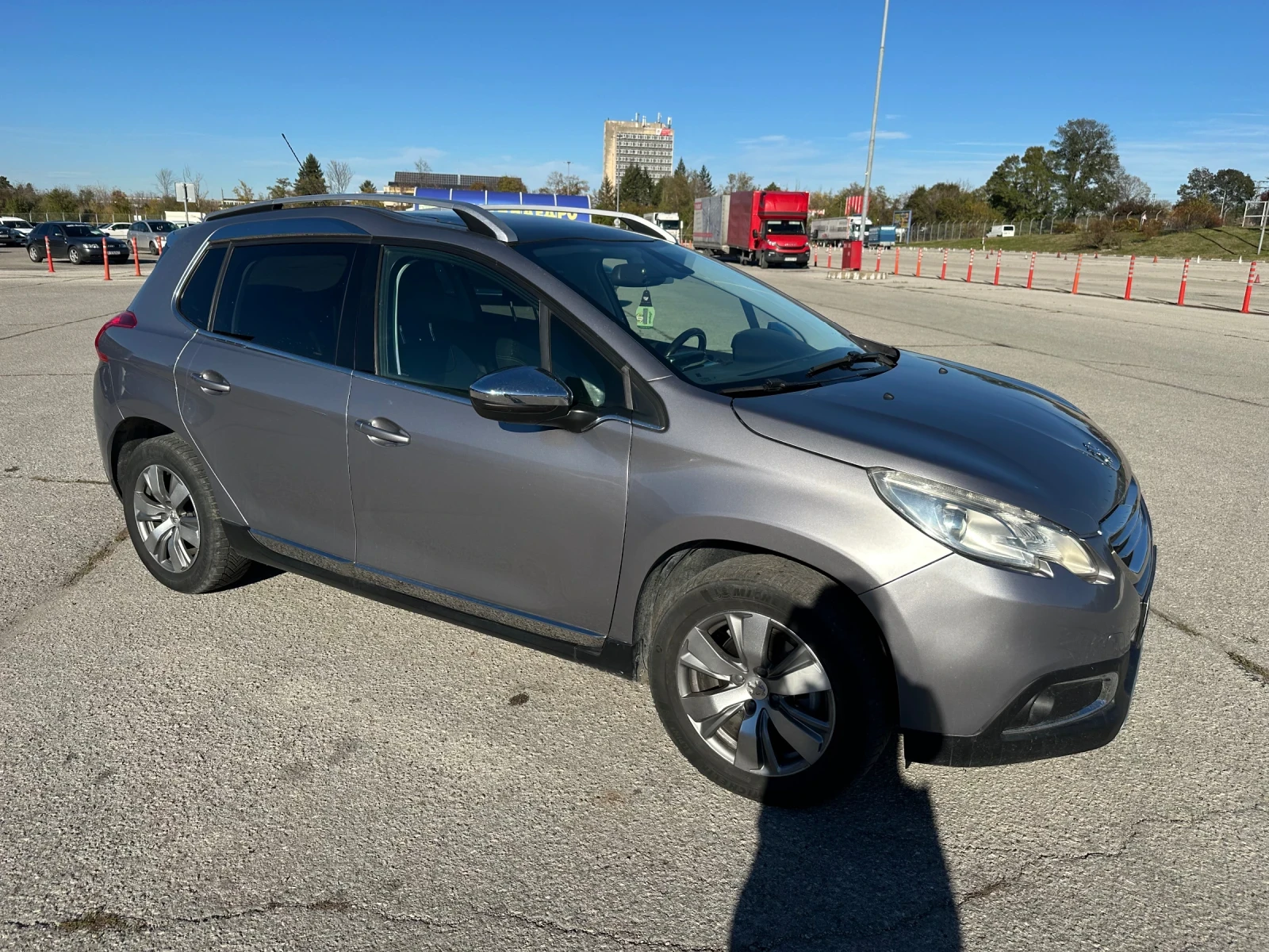 Peugeot 2008 1.6 HDI* Allure* Navi* *  *  | Mobile.bg   4