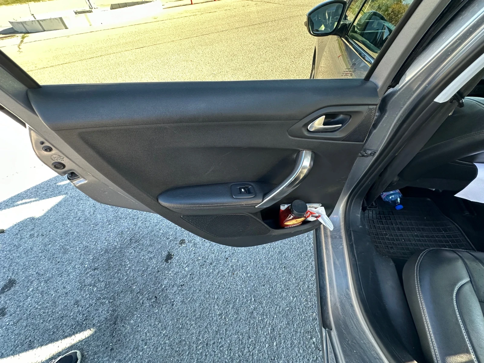 Peugeot 2008 1.6 HDI* Allure* Navi* *  *  | Mobile.bg   17