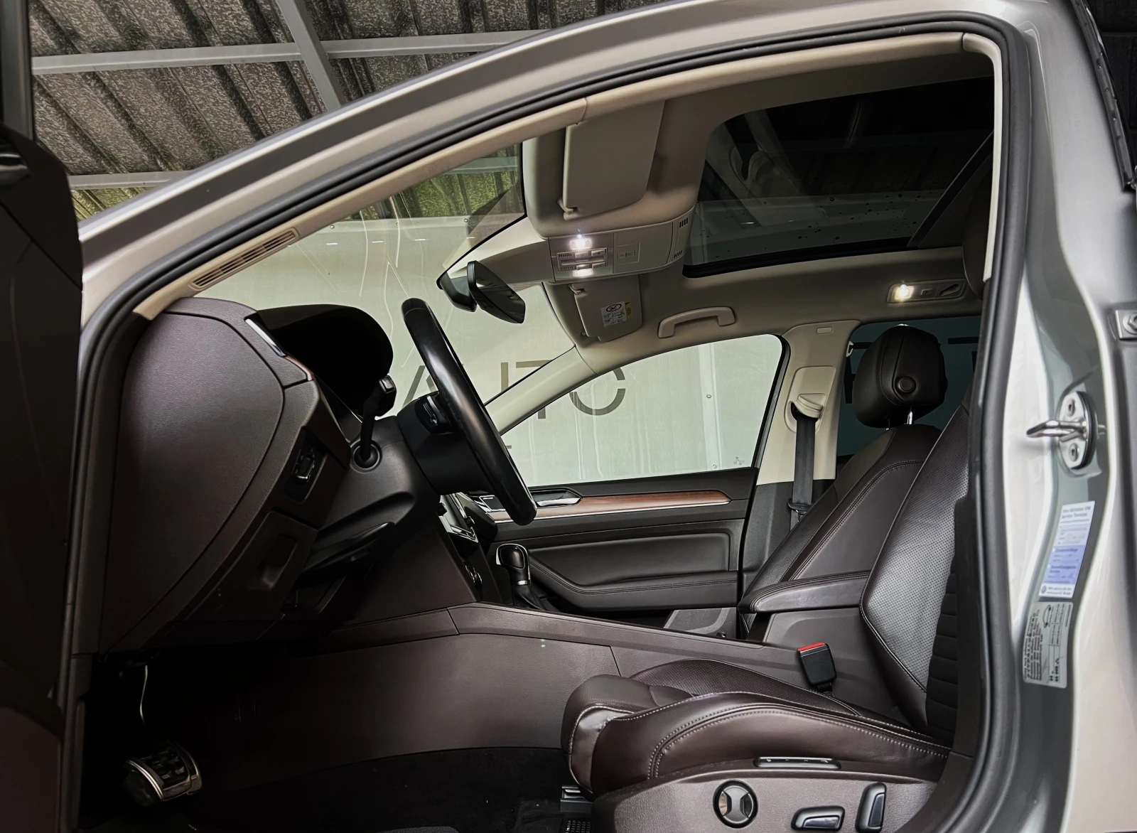 VW Passat 2.0TDI 4M ALLTRACK PANO 360    | Mobile.bg   5