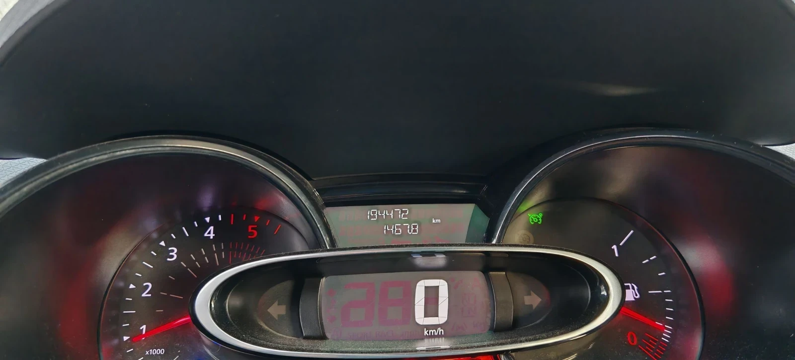 Renault Clio N1 с ДДС  - изображение 8