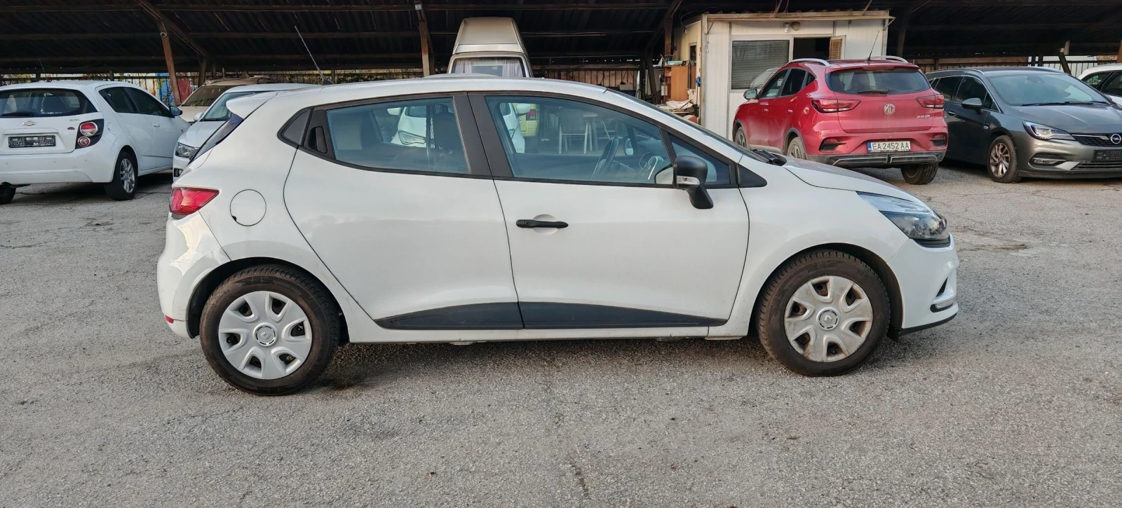 Renault Clio N1 с ДДС  - изображение 6